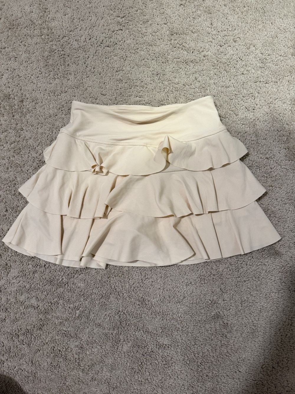 Forever 21 Cream Tiered Ruffle Mini Skirt
